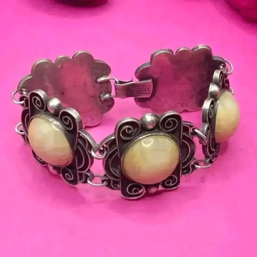 1940 Vintage Taxco bracelet with agate