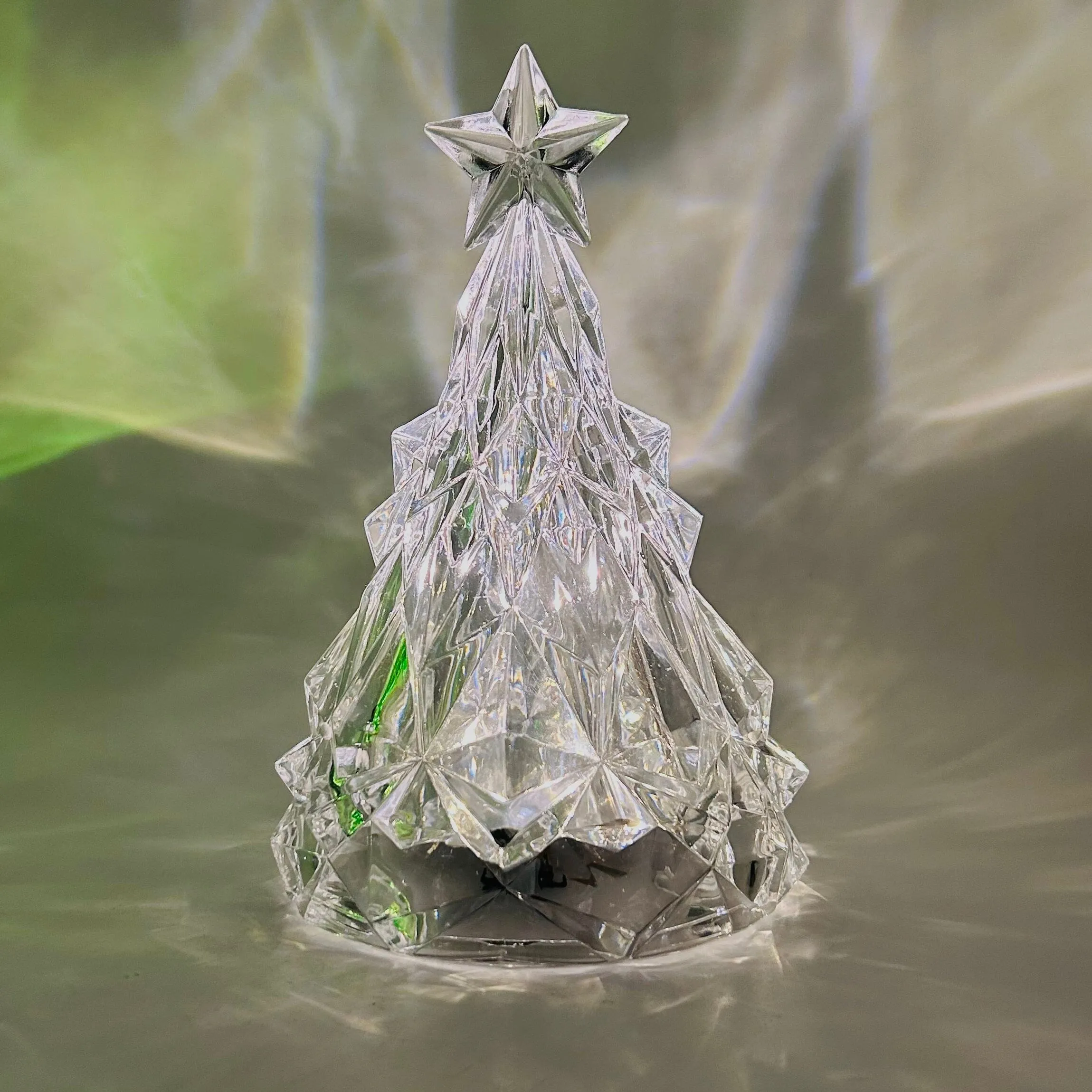 Acrylic Light-Up Crystal Cut Tree, Clear