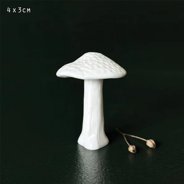 East of India Porcelain Mushroom - Parasol