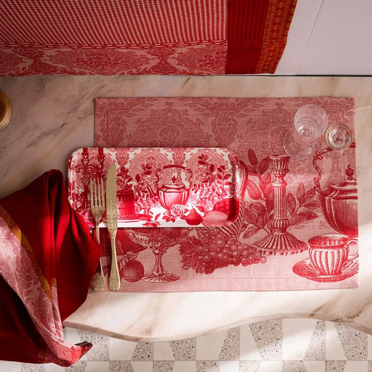 Festin Red 13'' x 6" Tray by Le Jacquard Français