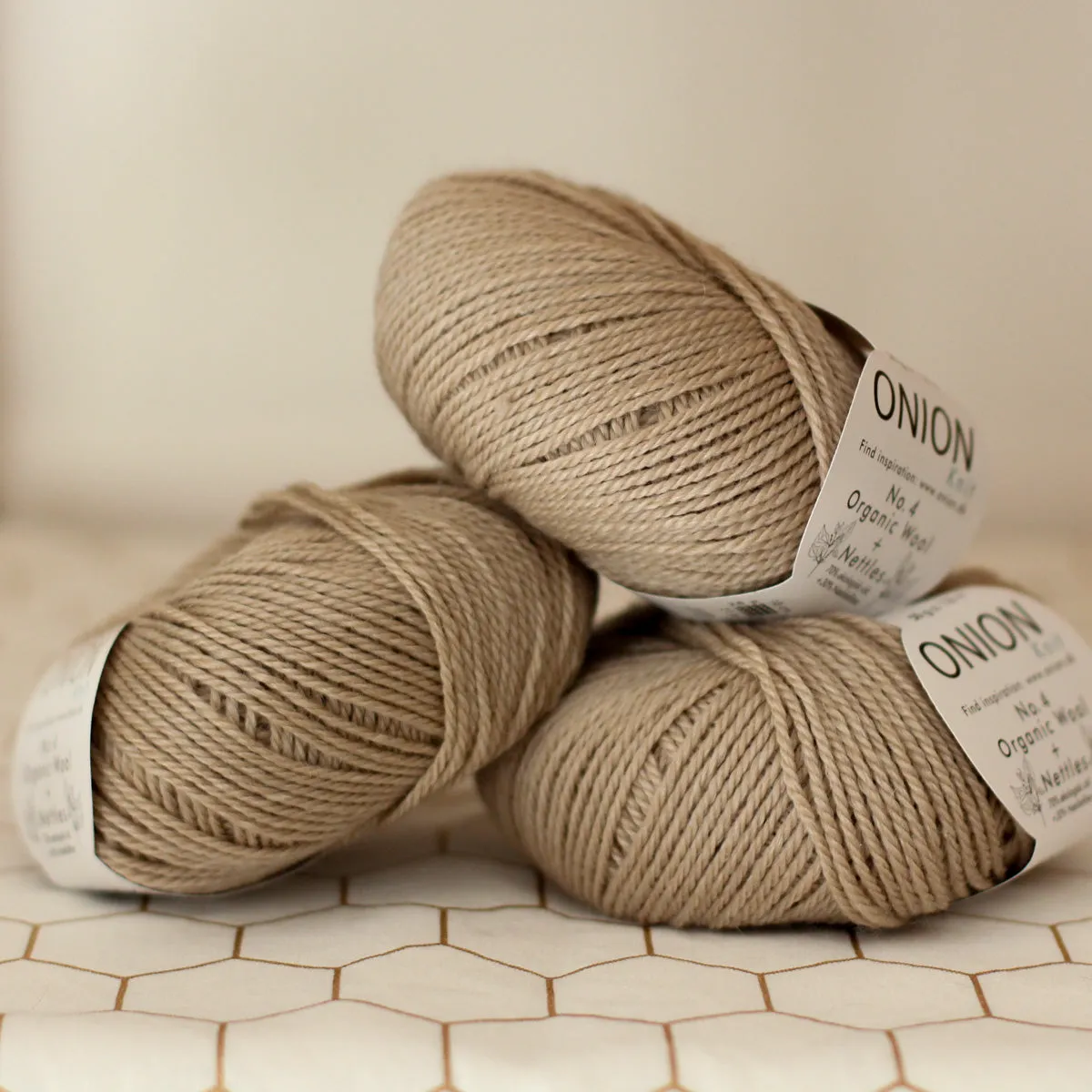 No.4 Organic Wool   Nettles | 8ply DK