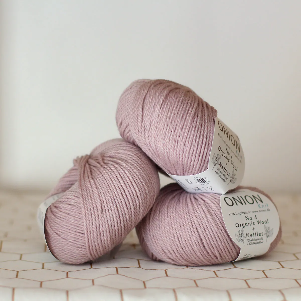 No.4 Organic Wool   Nettles | 8ply DK